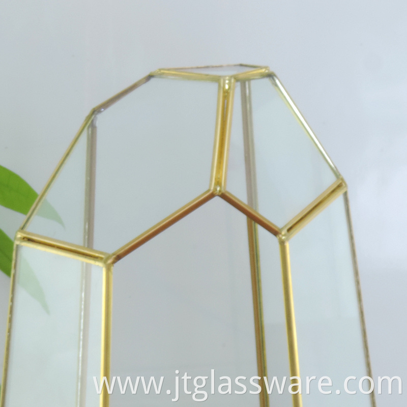 square glass vase